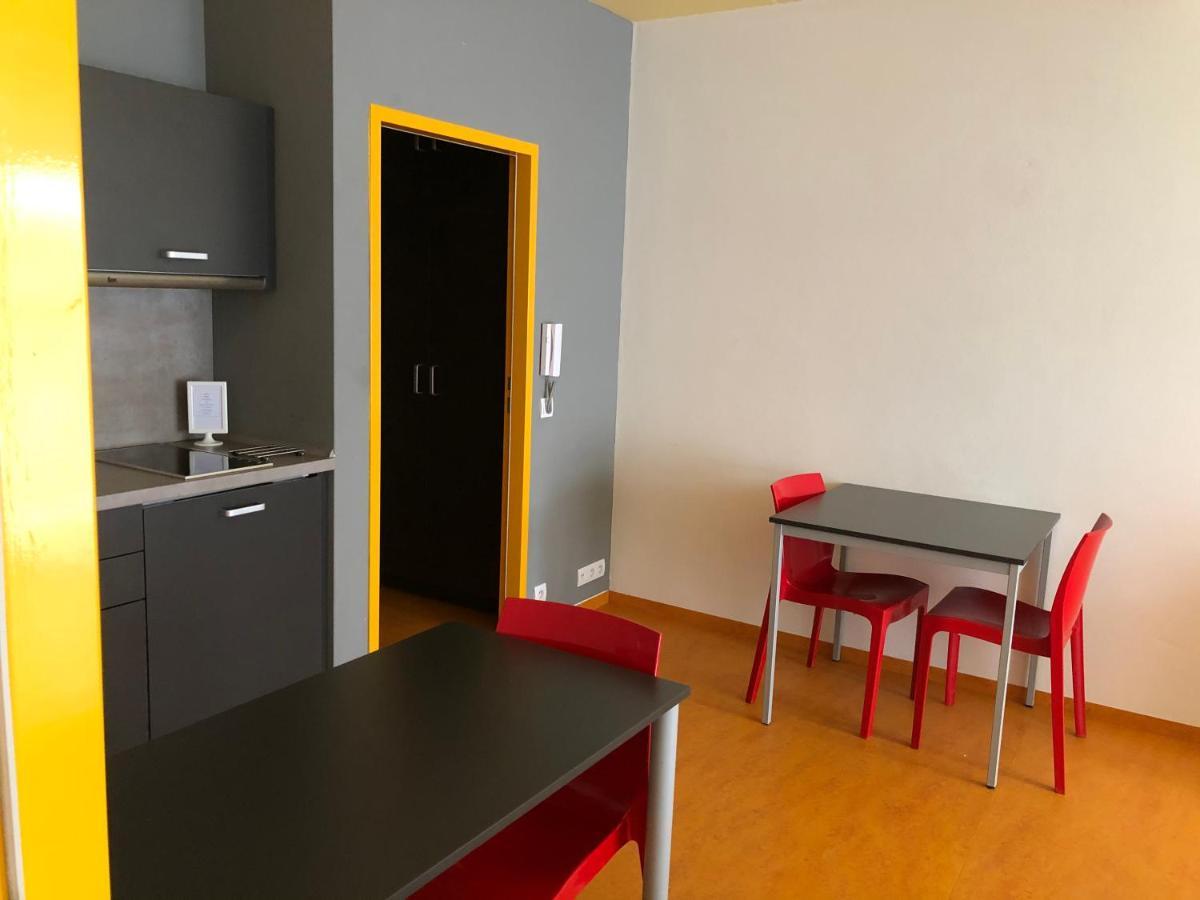 Office Apartments Brno Exterior photo
